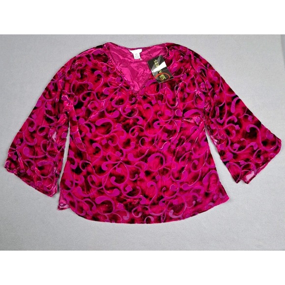 Diane Von Furstenberg Tops - Vintage Diane Von Furstenberg Silk Assets Blouse Women's 1X‎ Velvet Bell Sleeve